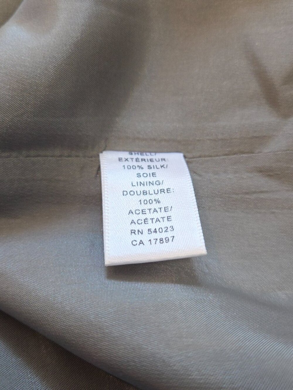 Banana Republic Silk Gray Pinstripe Skirt Size 6 - Picture 5 of 6